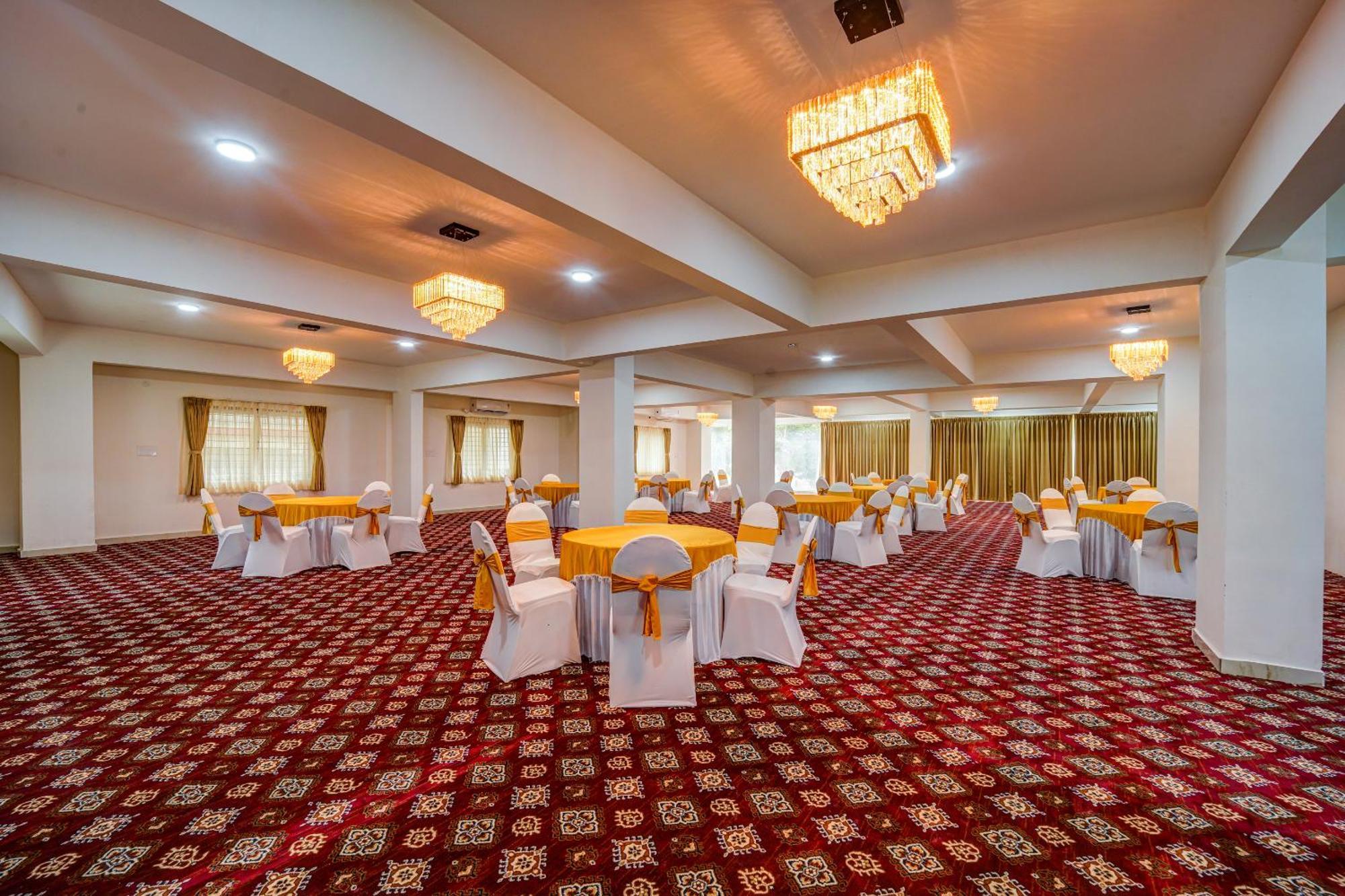 העיר בנגלור The Emerald Inn מראה חיצוני תמונה
