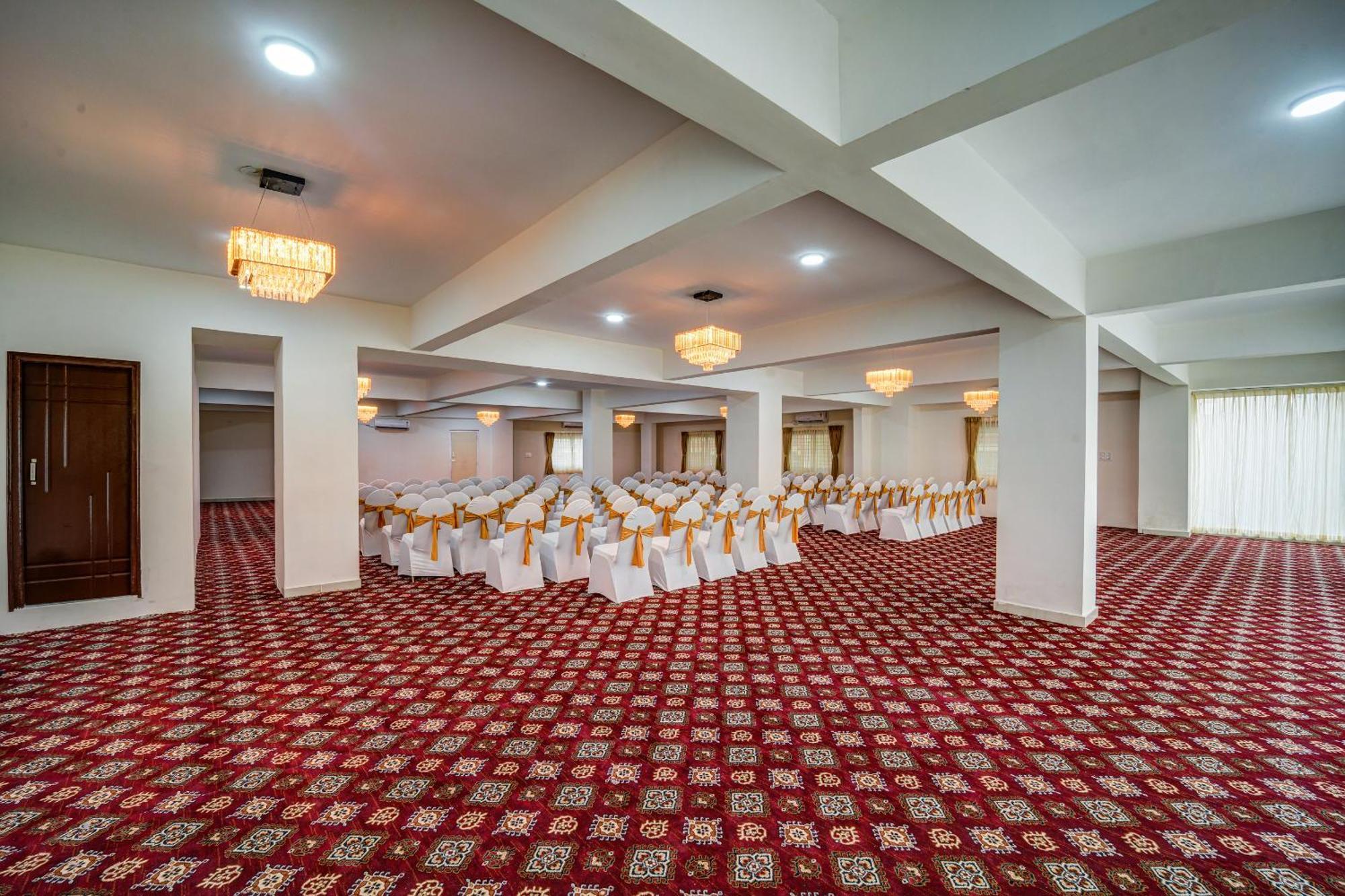 העיר בנגלור The Emerald Inn מראה חיצוני תמונה